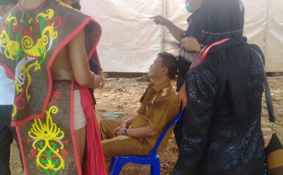 Ritual Penyatuan Tanah Nusantara, Gubernur Sulteng Rusdy Mastura Pingsan Seusai Ritual