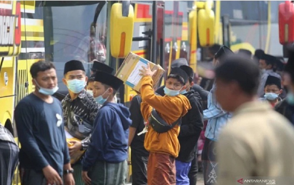 Marhaban Ya Ramadhan, 15 Ribu Santri Lirboyo Dipulangkan, Selamat Berlibur!