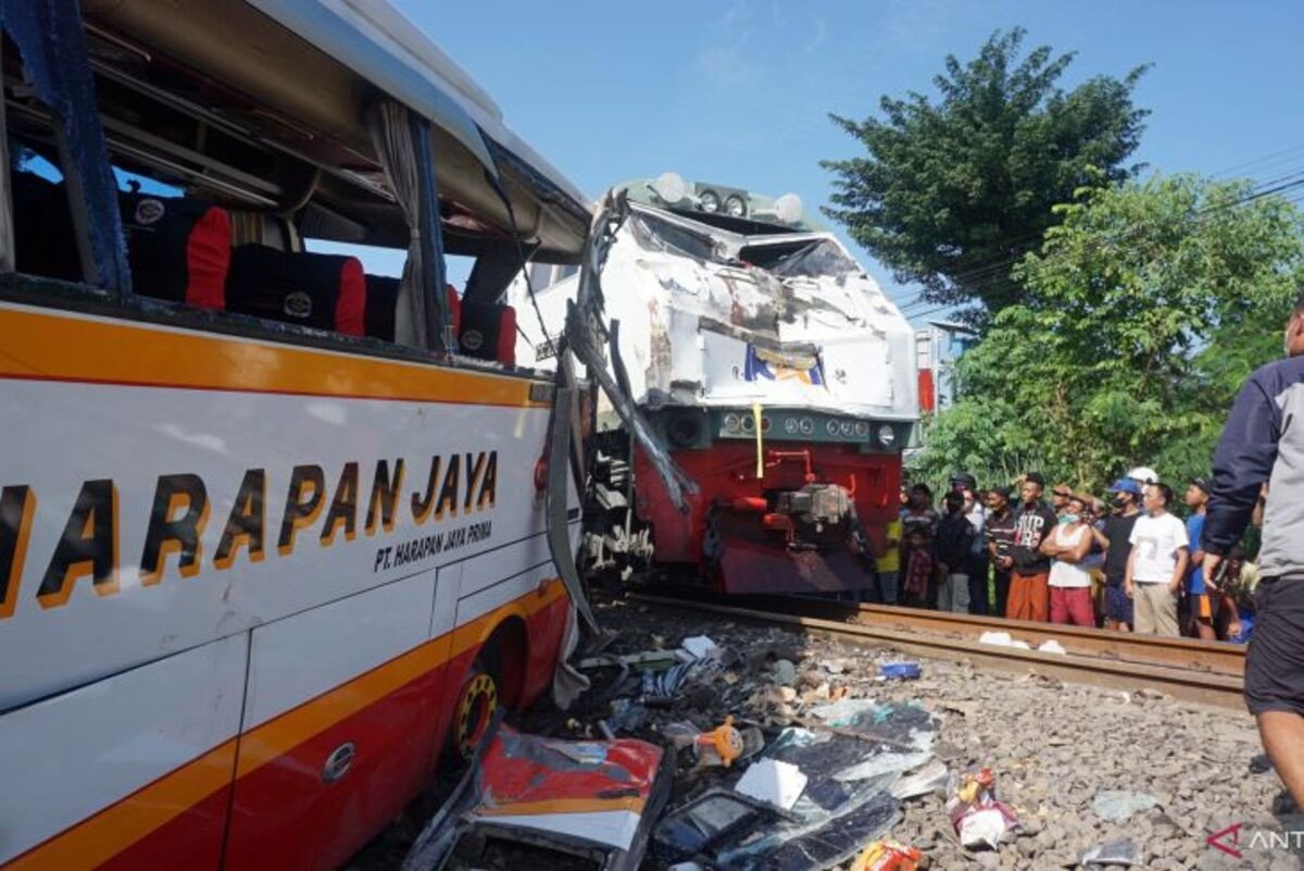 PO Bus Harapan Jaya Disuruh Bayar Rp 443 Juta, Imbas Kecelakaan Kereta Api Tulungagung