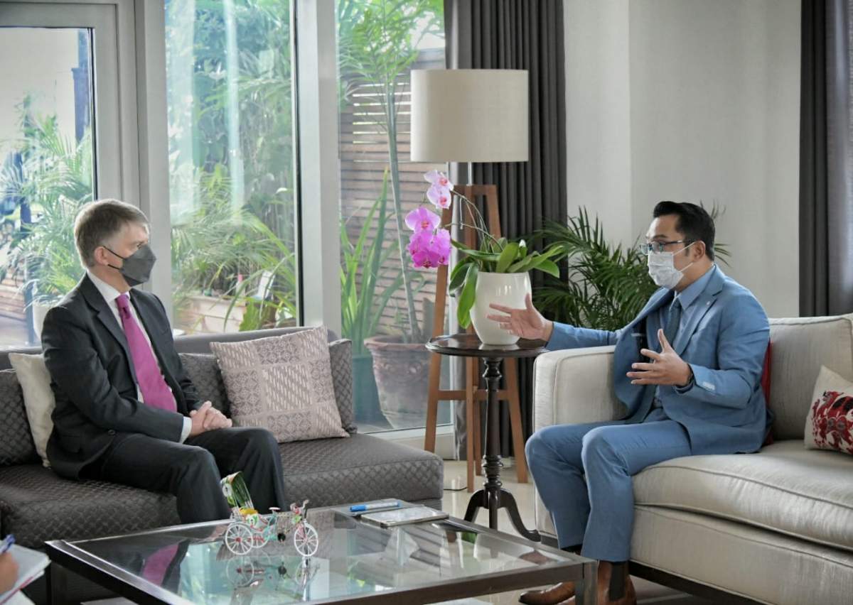 Gubernur Jabar dan Dubes Inggris untuk Indonesia Bahas Penggunaan Energi Baru Terbarukan