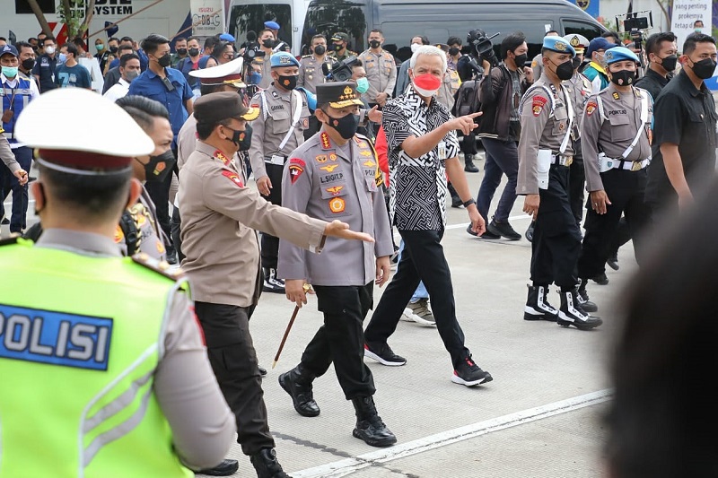 Gubernur Minta Siapkan Call Center, Stok Pangan dan Pendukung Mudik di Jateng Aman