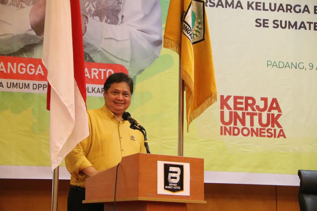 Airlangga Instruksikan Golkar Sumbar Rebut Lagi Kejayaan Partai