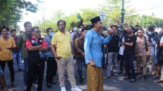 Saat Polisi Tetapkan Korban Begal jadi Tersangka, Warga Geruduk Polres Lombok: Seharusnya Aparat Terima Kasih!