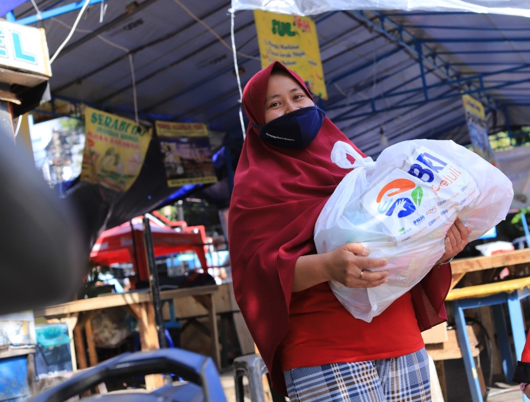 Berbagi Bahagia di Bulan Ramadan, BRI Group Bagikan 80.000 Paket Sembako ke Panti Asuhan, Panti Werdha dan Mas