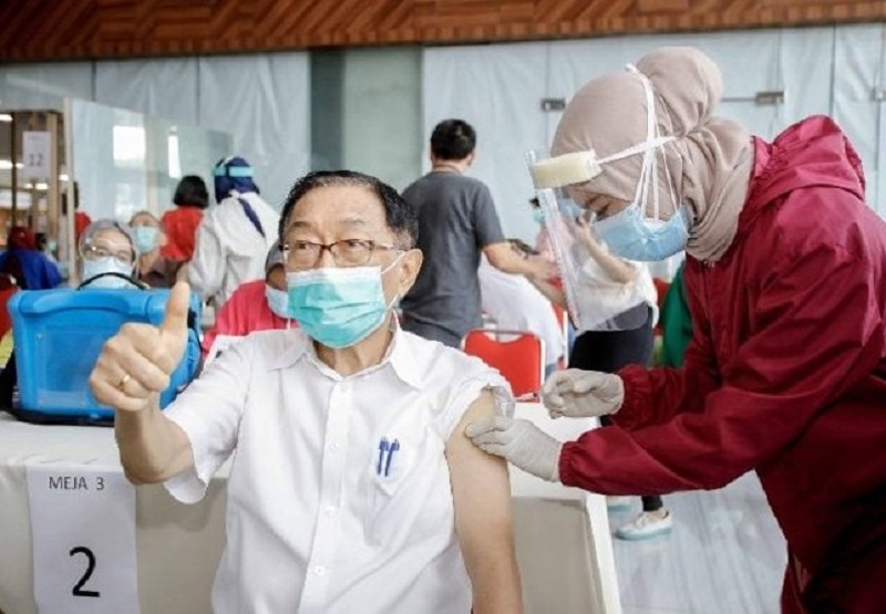 Vaksin Keempat Disiapkan, Memberikan Perlindungan Tiga Kali Lipat Pada Lansia