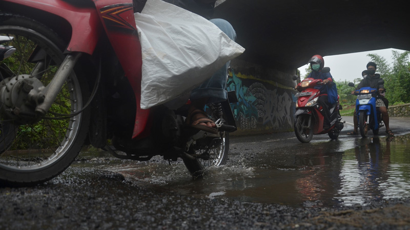 Wacana Diperbaiki Setelah Lebaran, Underpass Karangsalam Masih Langganan Tergenang Air