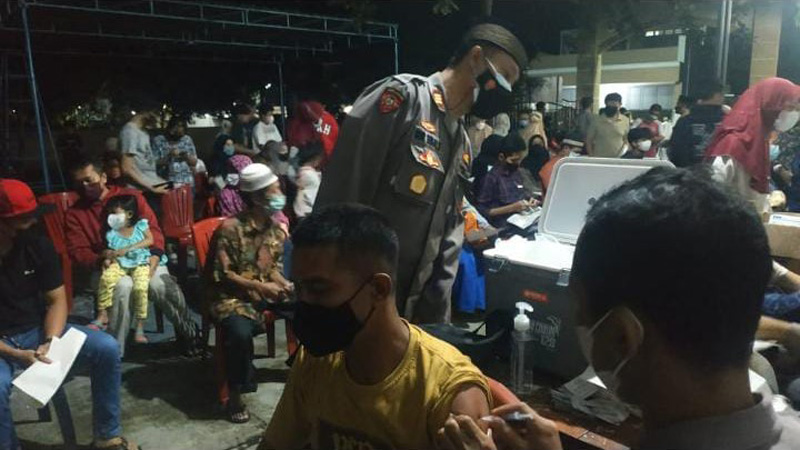 Jemput Bola, Vaksinasi Jemput Jamaah Tarawih di Purbalingga