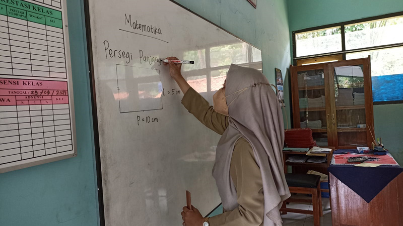 PPPK Guru Belum Terima Gaji