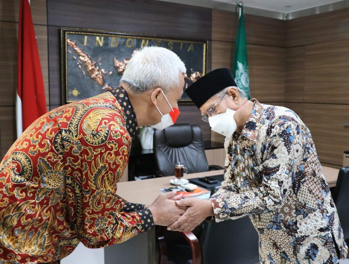 Sowan ke PP Muhammadiyah, Ganjar-Haedar Bahas UMKM sampai Politik Pertanian