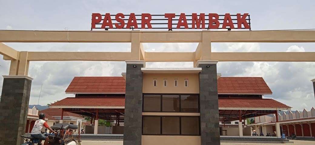 Omzet Pedagang Rest Area Pasar Tambak Melonjak