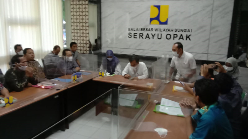 Usulkan Penanganan Banjir di Sumpiuh, Sebelas Kades Datangi BBWSSO