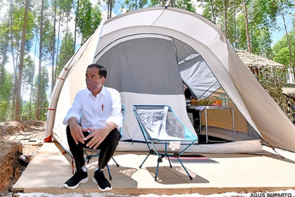 Sindir Jokowi yang Minta Rakyat Berhemat, Pengamat Kaitkankan dengan IKN