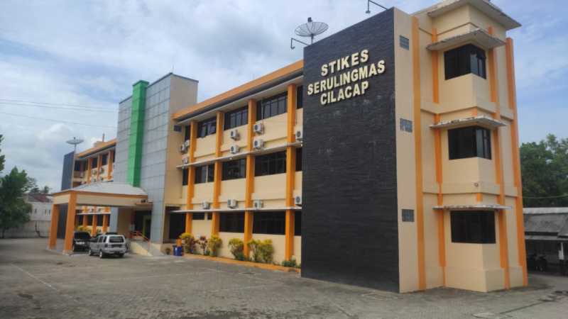 Stikes Serulingmas Ucapkan Selamat Ulang Tahun ke SMK Boedi Utomo 3 Maos