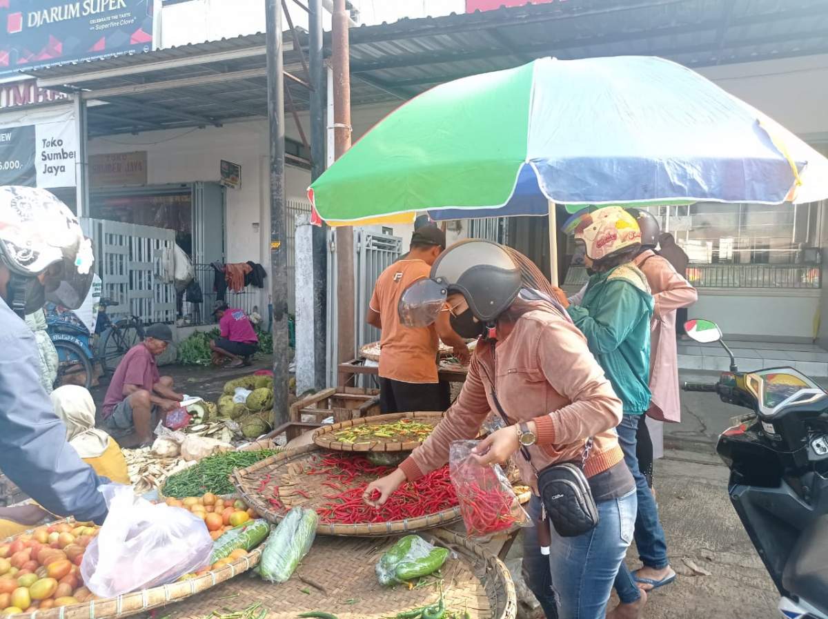 Harga Cabai Melambung, Pedagang: Keuntungan Berkurang