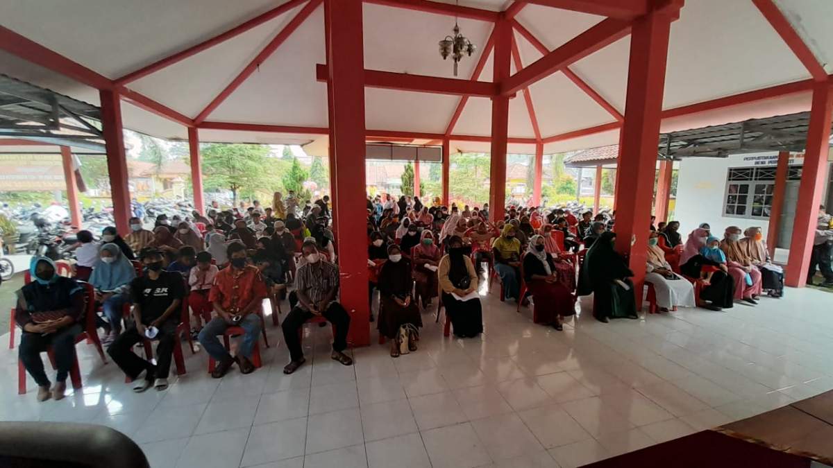 BKAD Purwojati Salurkan Bantuan Sosial Rp 70 Juta