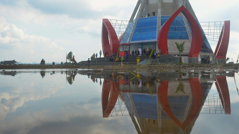 Menara Teratai Buka Kembali dengan Tarif Baru, Naik Rp 5 Ribu