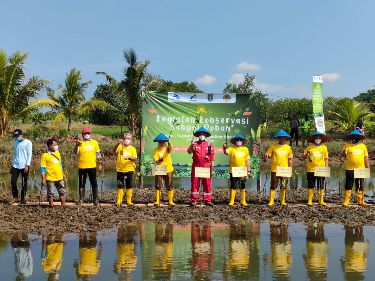 Dukung Pelestarian Sungai Donan, Pertamina Cilacap Terlibat dalam Penanaman 50 Ribu Mangrove dan Tebar 1.000 B