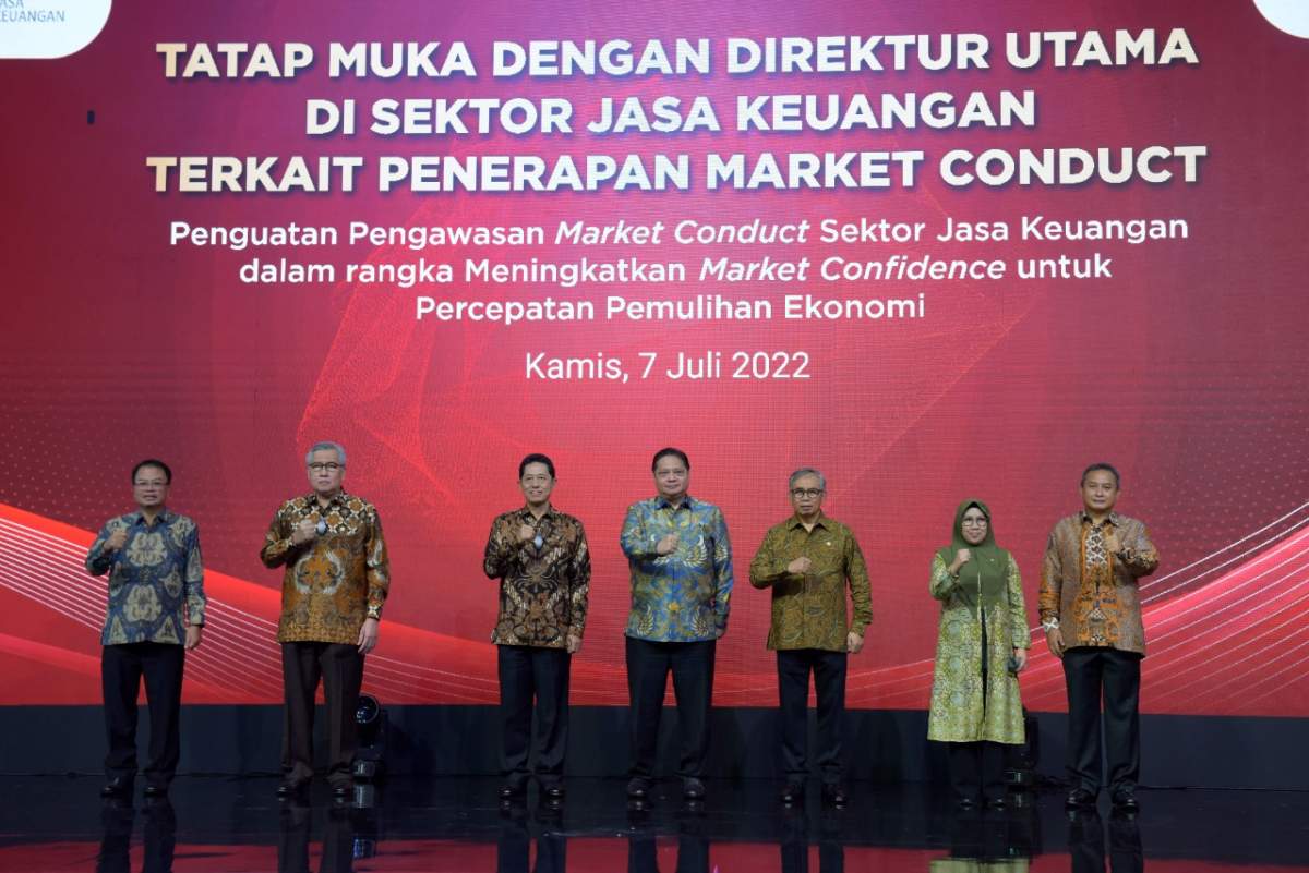 Literasi Keuangan dan Perlindungan Konsumen dalam Implementasi  Sektor Jasa Keuangan Miliki Peran Penting