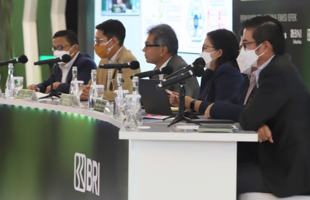Terbitkan Green Bond, BRI Ajak Masyarakat Berinvestasi Sekaligus Selamatkan Bumi