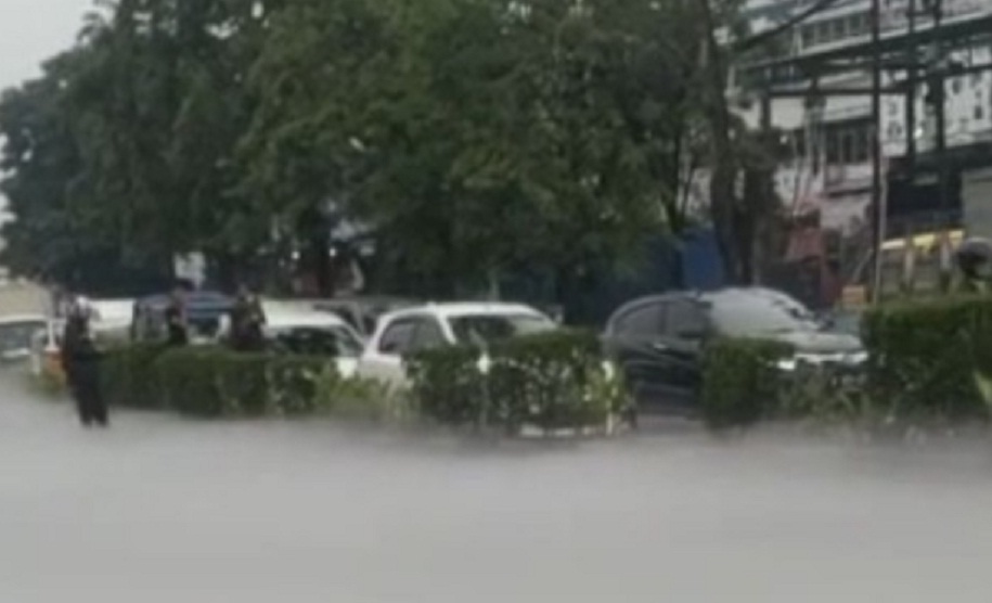 Kebocoran Gas CO2 Bikin Asap Seperti Awan di Atas Jalan di Tangerang, Labfor Polri Usut Tuntas