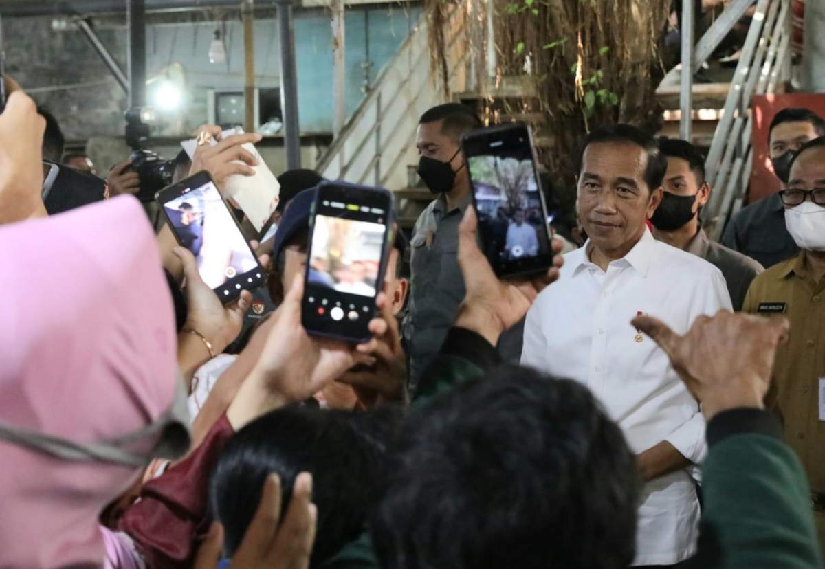 Ahli Setuju Booster Jadi Syarat Masuk Sarana Publik, Luhut: Masih Berlakukan Aturan PPKM Jawa-Bali