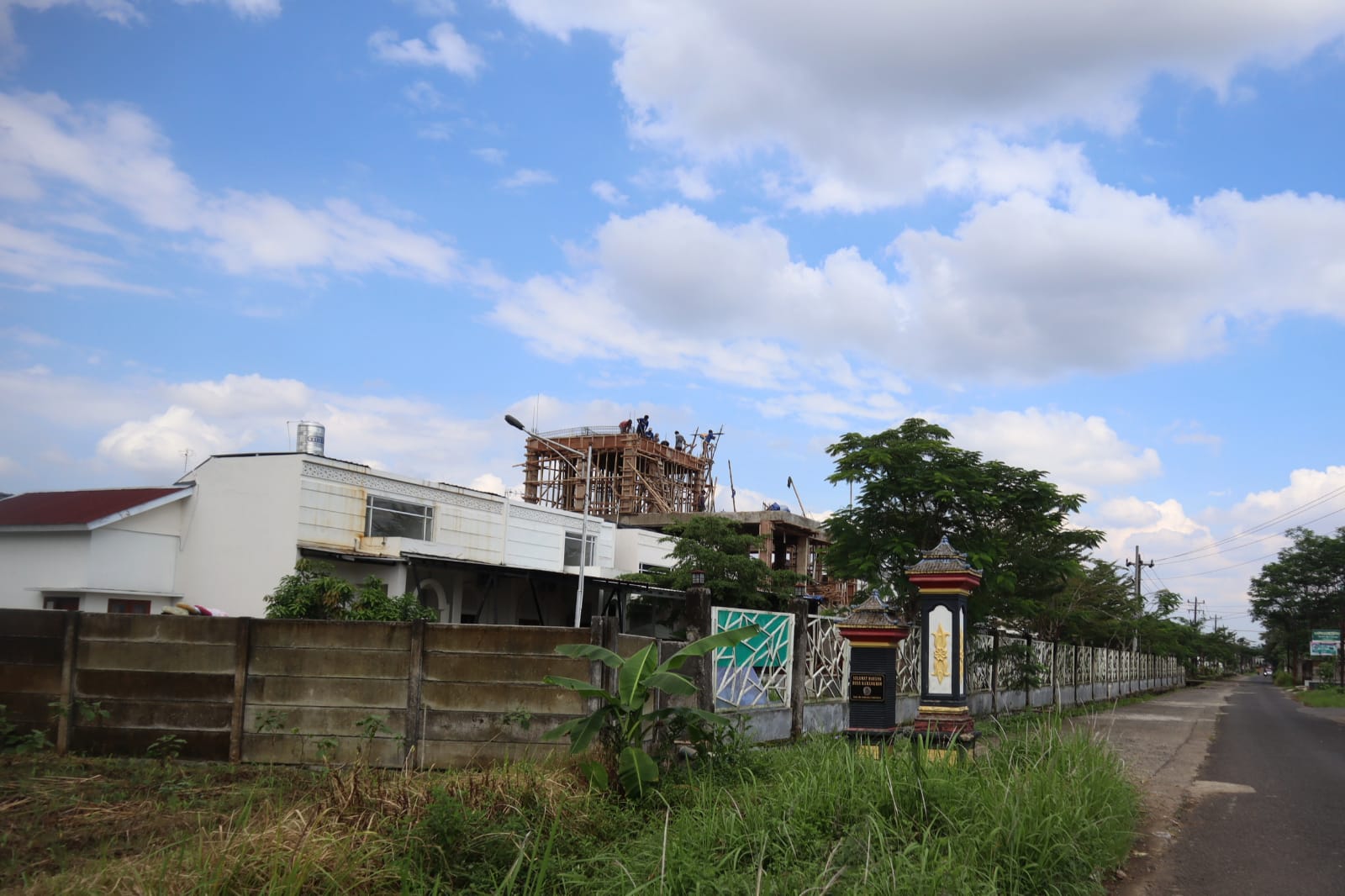 Warga Ancam Demo Tuntut Developer, Imbas IMB Tak Kunjung Terbit, Polemik Rumah Mewah Sapphire Mansion