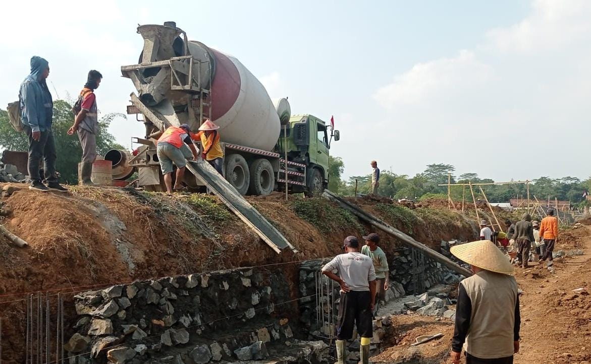 Pembangunan Jembatan Wika Purbalingga Belum Menyentuh Struktur Atas Jembatan