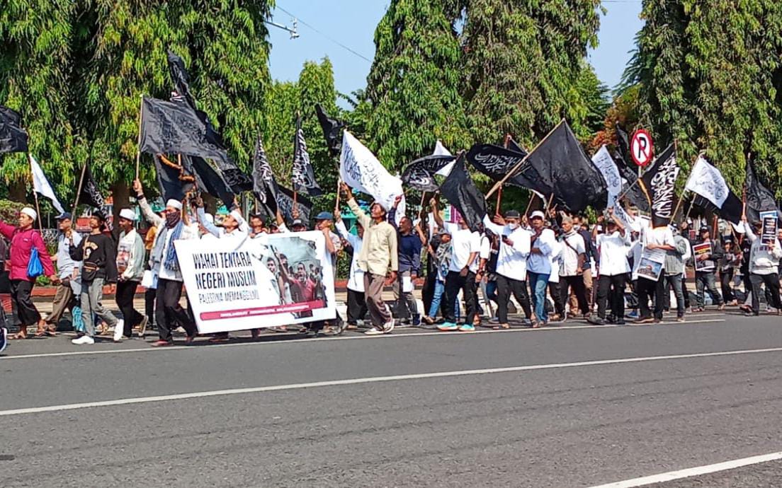 Ratusan Umat Muslim di Purbalingga Gelar Aksi Damai Peduli Palestina