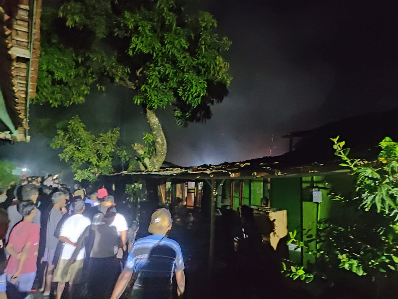 Kronologi Kebakaran 3 Rumah di Desa Pliken Kembaran Banyumas,  Dari Tungku, Api Menjalar ke Rumah Lain 