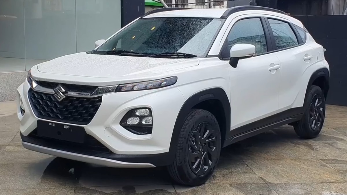 Suzuki Fronx, SUV Baru dengan Desain Coupe dan Fitur Kekinian