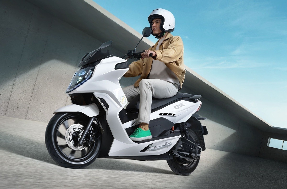 Spesifikasi Lengkap Motor Listrik Alva One, Inovasi Modern dengan Performa Andal