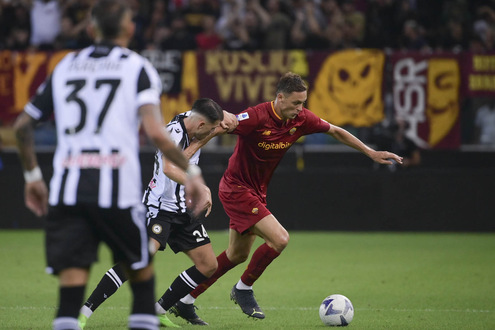 Jose Mourinho Tersakiti Tanpa Ampun, Udinese Gulung 4 gol ke AS Roma