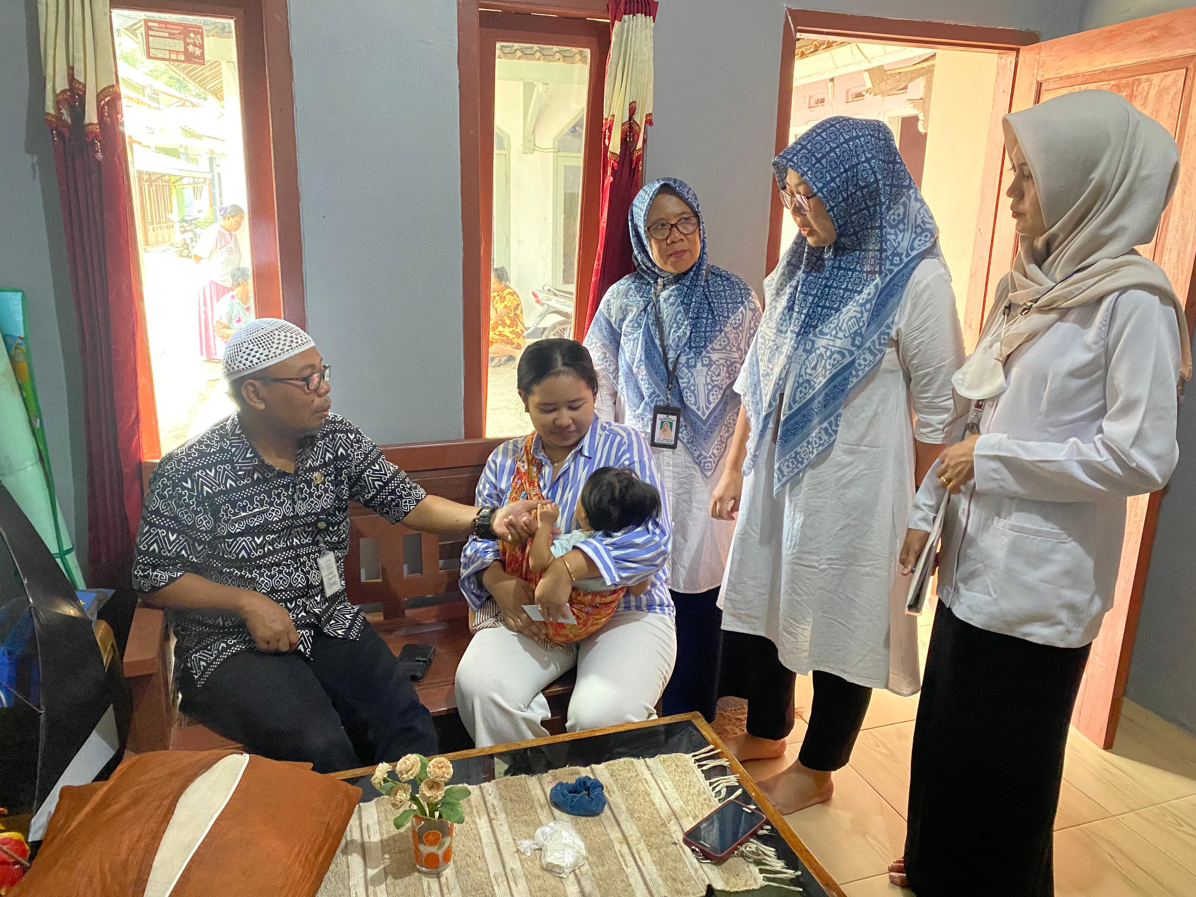 Dua Warga Ajibarang Kulon, Banyumas Menderita Cerebral Palsy