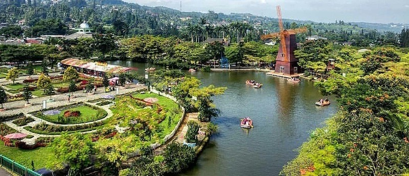 Keindahan dan Wahana Wisata Taman Matahari, Puncak Bogor.