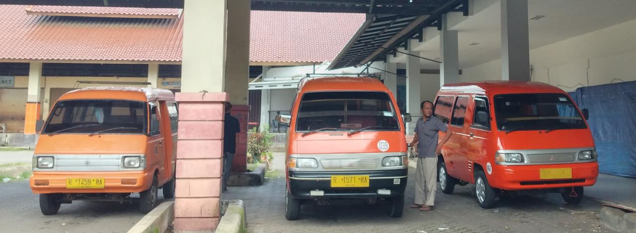 Nasib 'Kol Kota' di Purwokerto, Penumpang Angkot Turun Drastis 75 Persen, Sopir : Pernah Tak ada Penumpang 