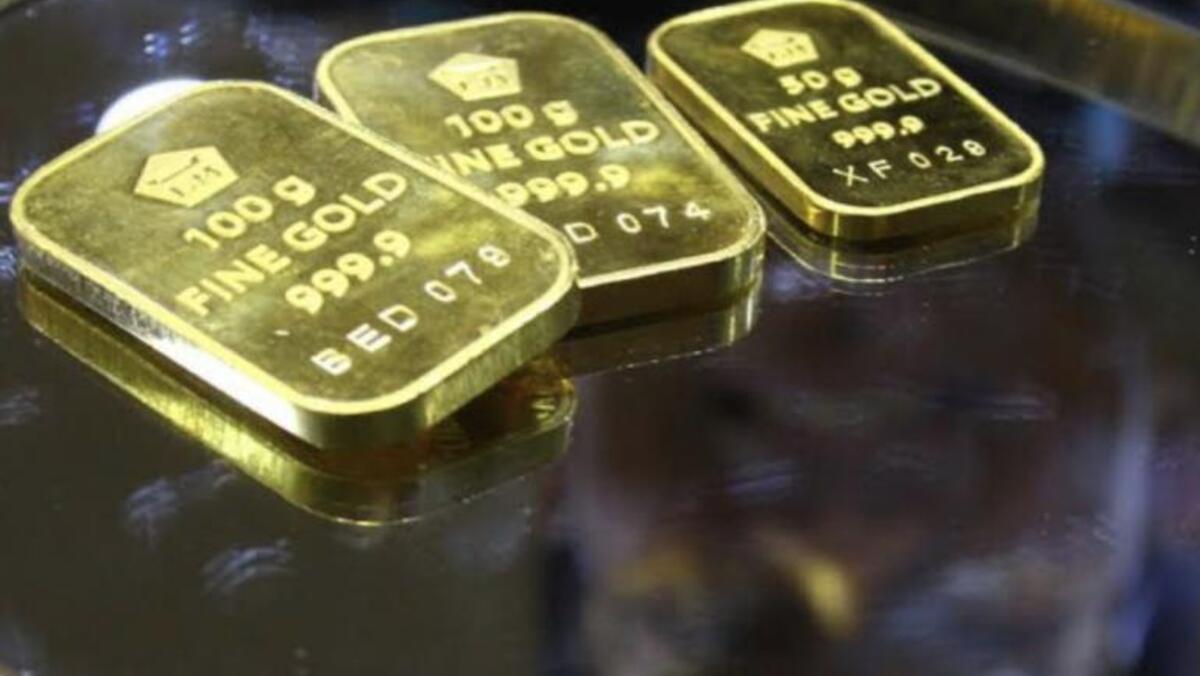 Harga Emas Antam Turun Lagi, Saatnya Beli atau Tunggu?