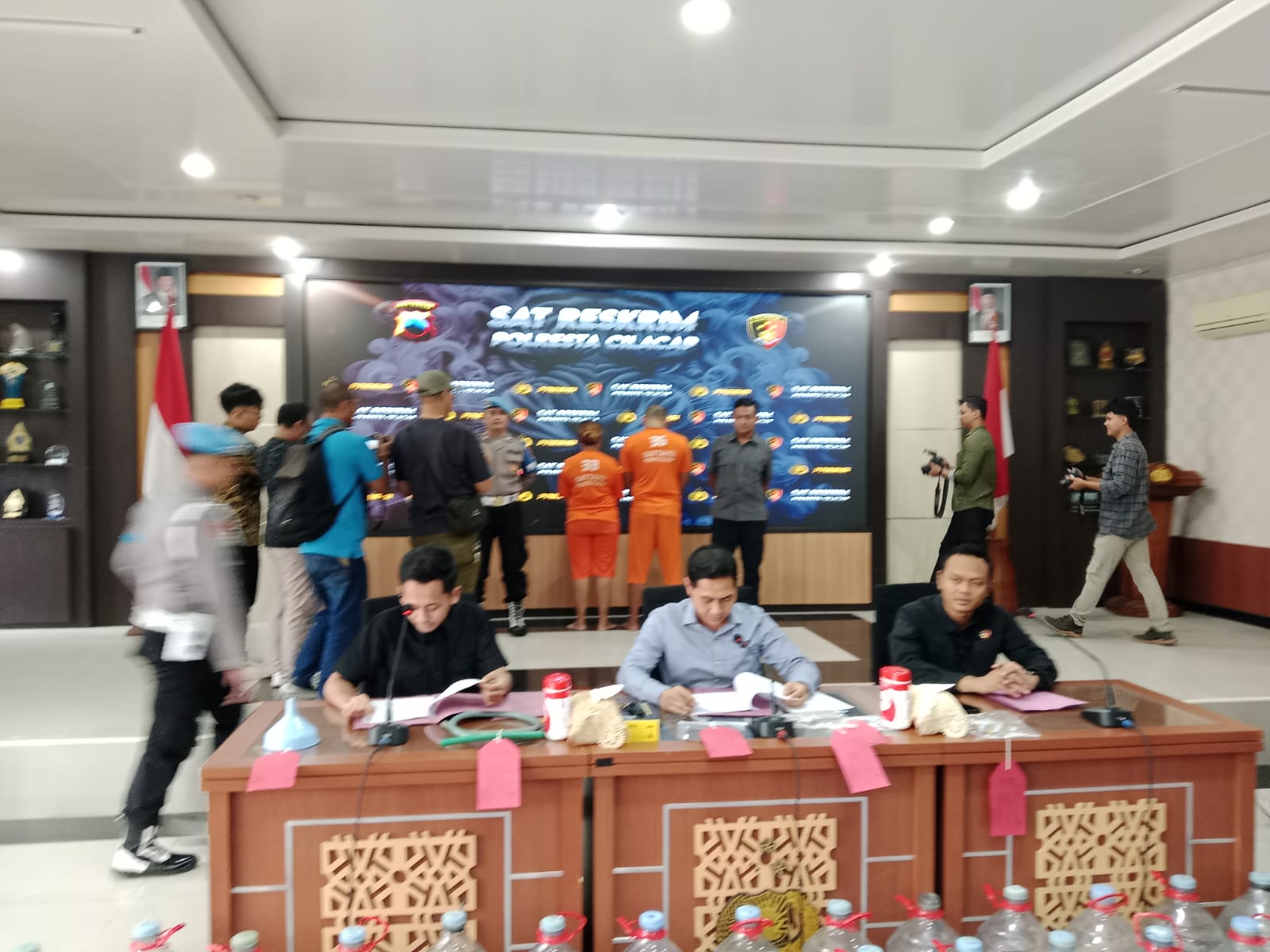 Sejoli Pengangsu serta Penimbun BBM Ilegal di Cilacap Ditangkap, Ini Modus yang Digunakan 