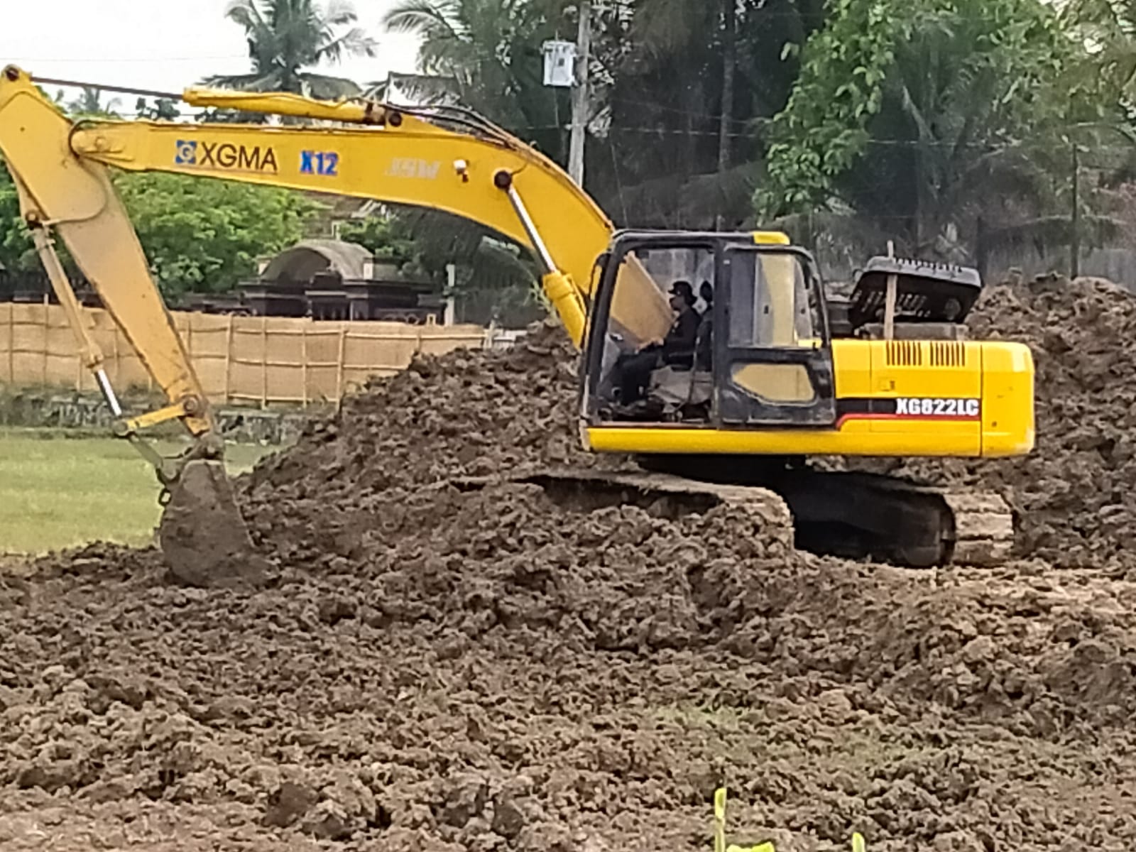 Pembangunan Embung Klapagading Kulon, Banyumas, Butuh Tambahan Tanah Desa