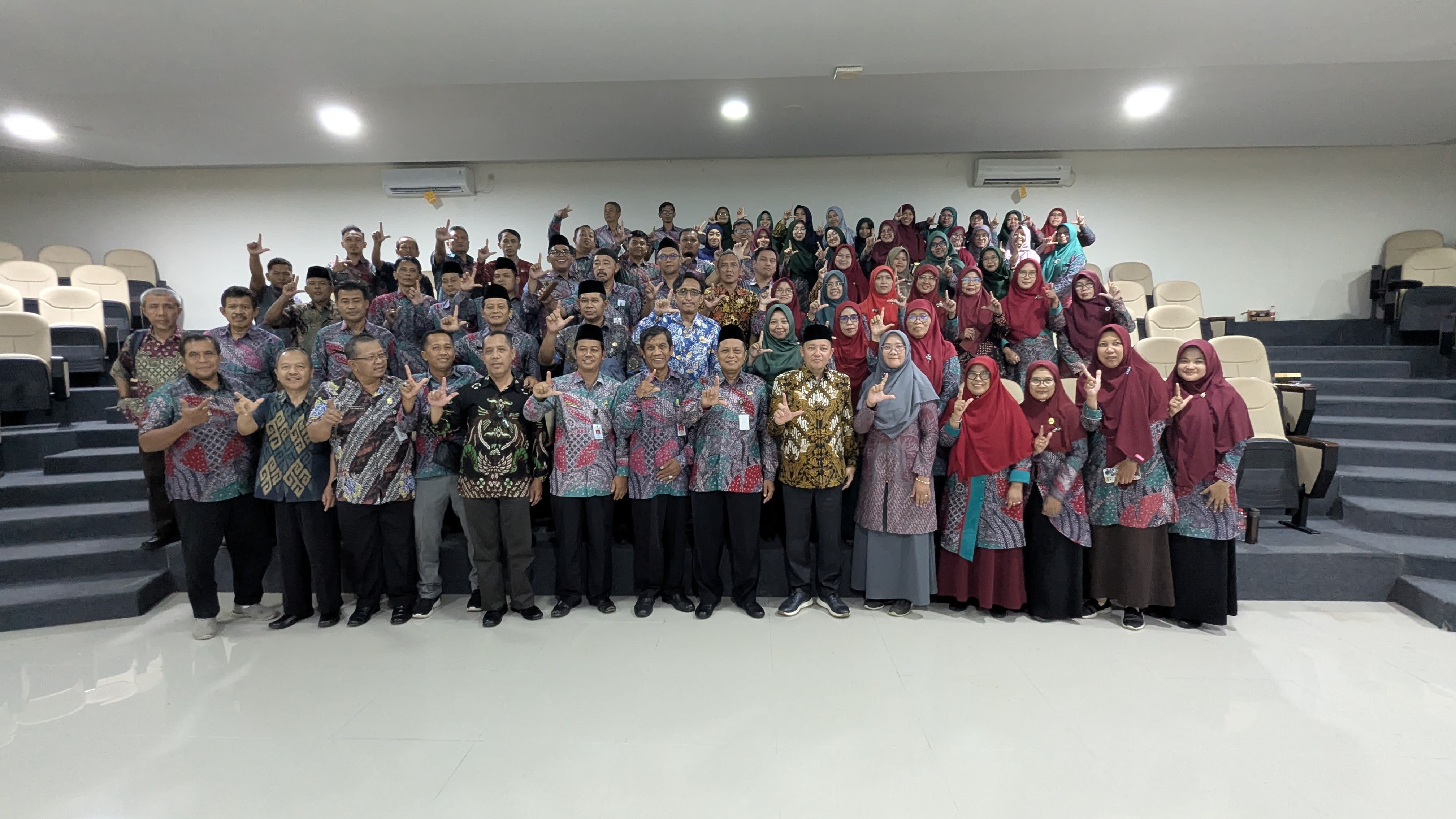 Kepala PPBAL2K Kemenag RI Perkuat Literasi MAN 2 Banyumas