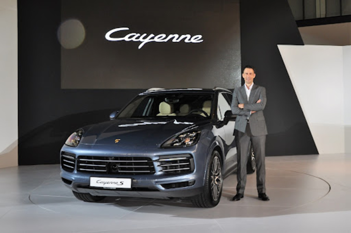 Porsche Cayenne E3, Satu Mobil Banyak Peran Bisa Dibawa ke Mall dan Sirkuit