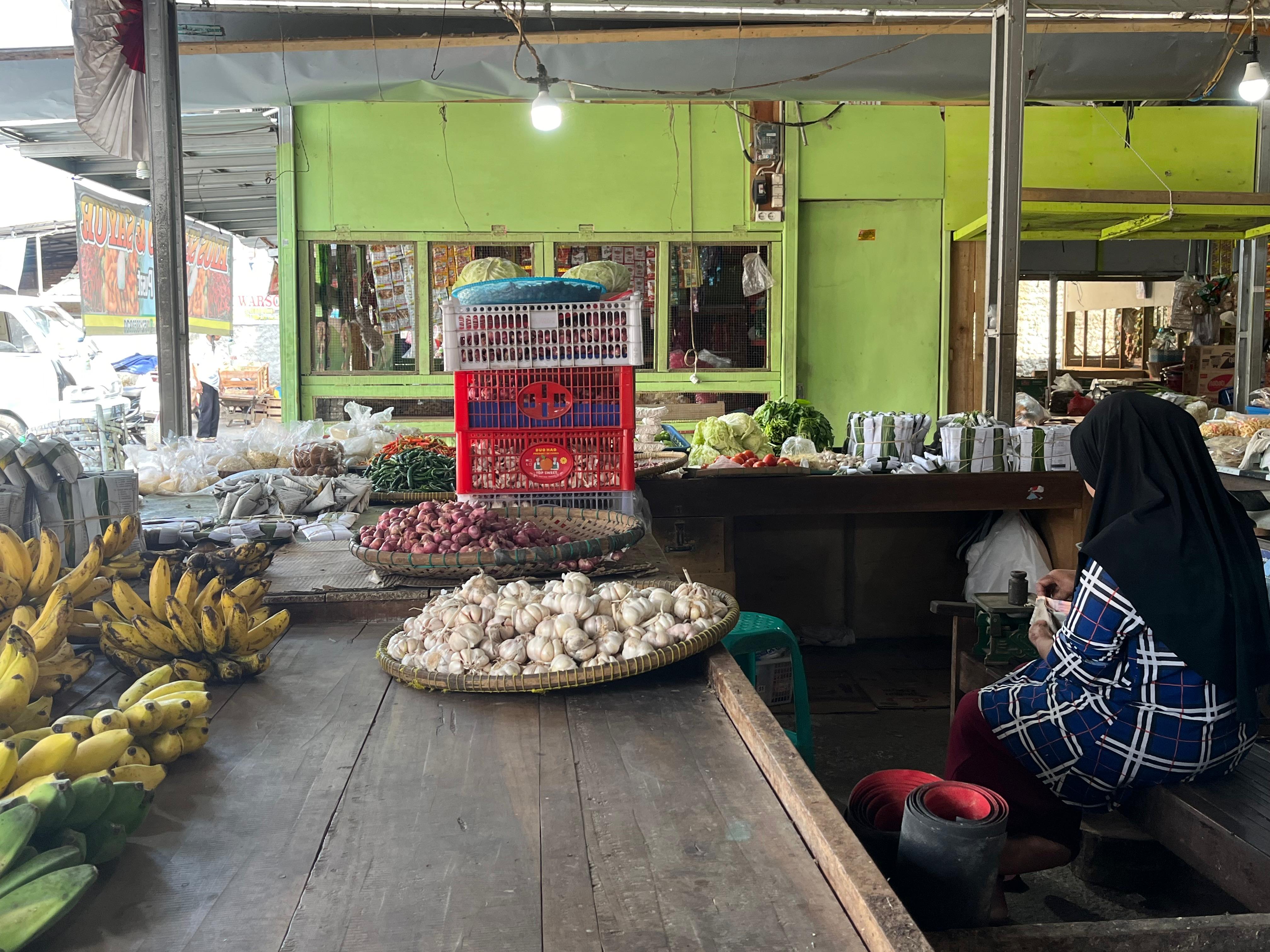 Harga Kebutuhan Pokok di Pasar Tradisional di Kabupaten Cilacap Mulai Naik 