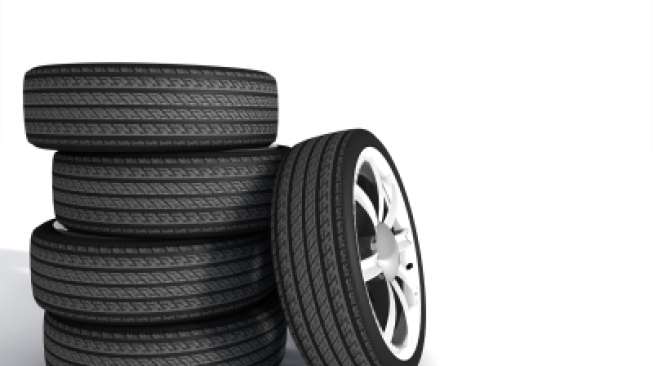 Apakah Ban Mobil Listrik dan Mobil Bensin Berbeda? Ini Jawabannya