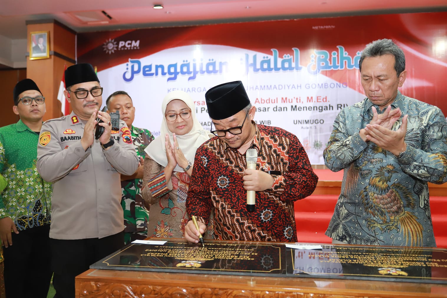 Kunjungan ke Kebumen, Mendidasmen Sampaikan Kurikulum Pendidikan Sederhana 