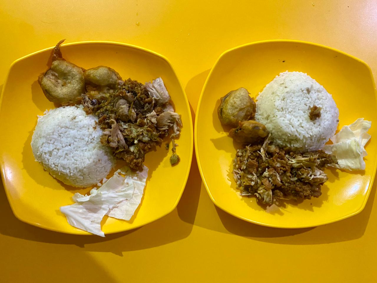 Mbah Kangkung Buka 24 Jam, Refill Nasi dan Es Teh Sepuasnya