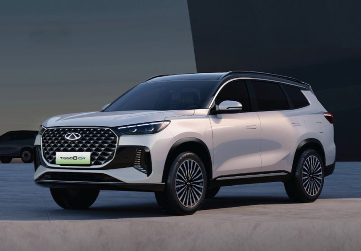 Chery Tiggo 8 CSH, SUV Hybrid Super Fleksibel! Bisa Isi di SPBU dan SPKLU