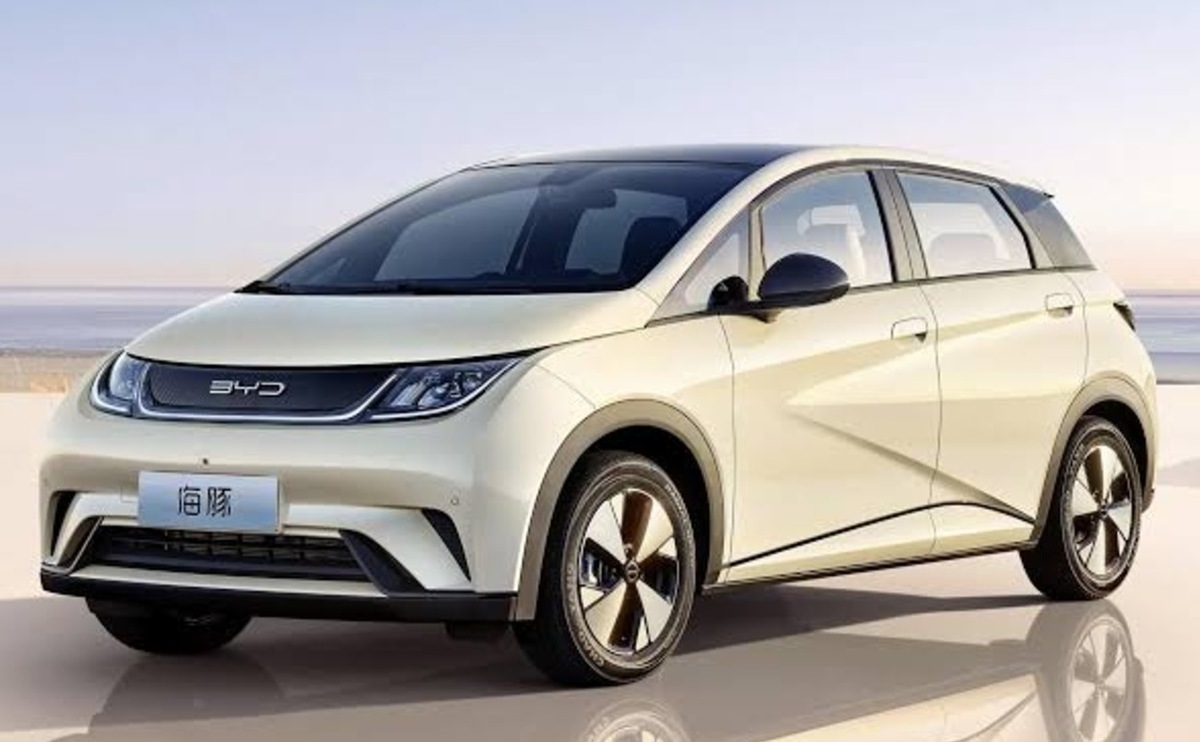 Kelebihan Mobil Listrik BYD Dolphin, Kendaraan SUV dengan Jarak Tempuh Maximum 300 Km