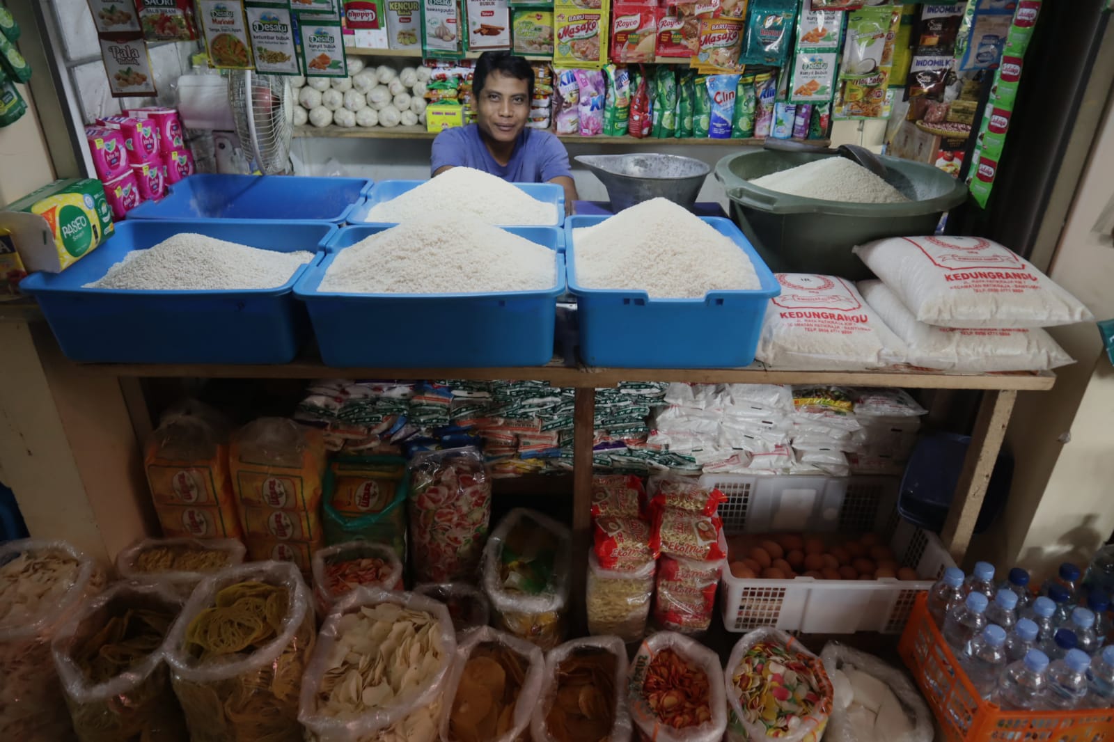 Harga Beras Medium Naik, Beras Premium Perlahan Hilang dari Pasaran