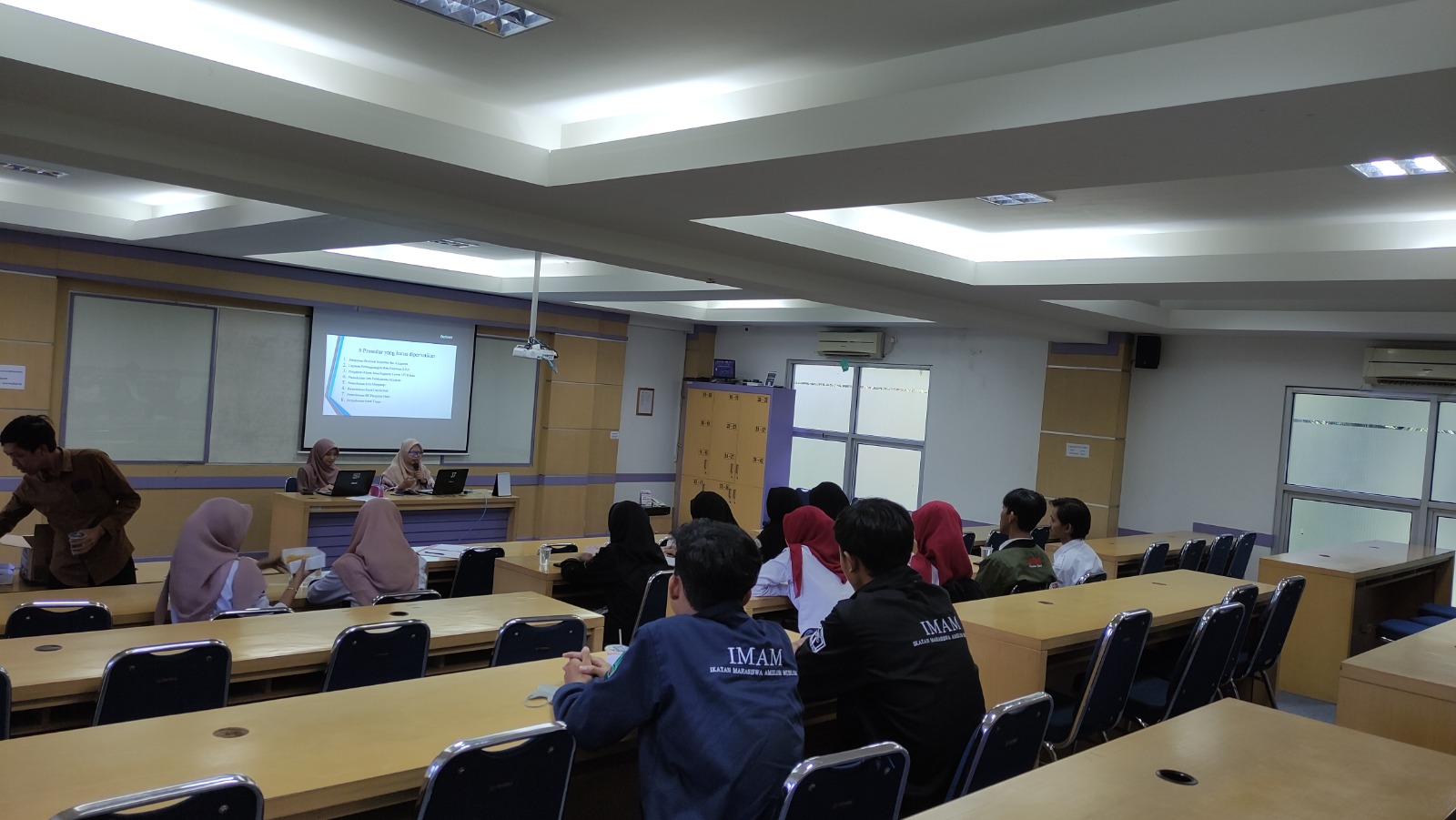 Dosen Amikom Purwokerto Dampingi Tim Pengusul Program Kreativitas Mahasiswa