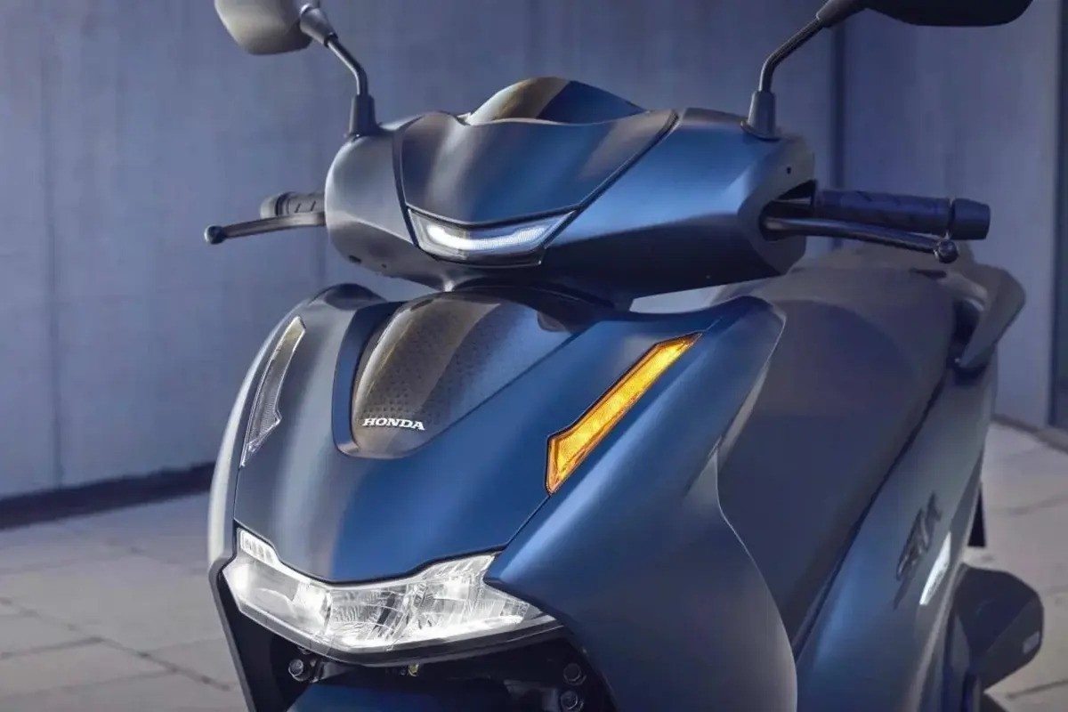 Honda SH350i 2025, Spesifikasi Tangguh dan Bukti Keiritan Skutik Premium Honda
