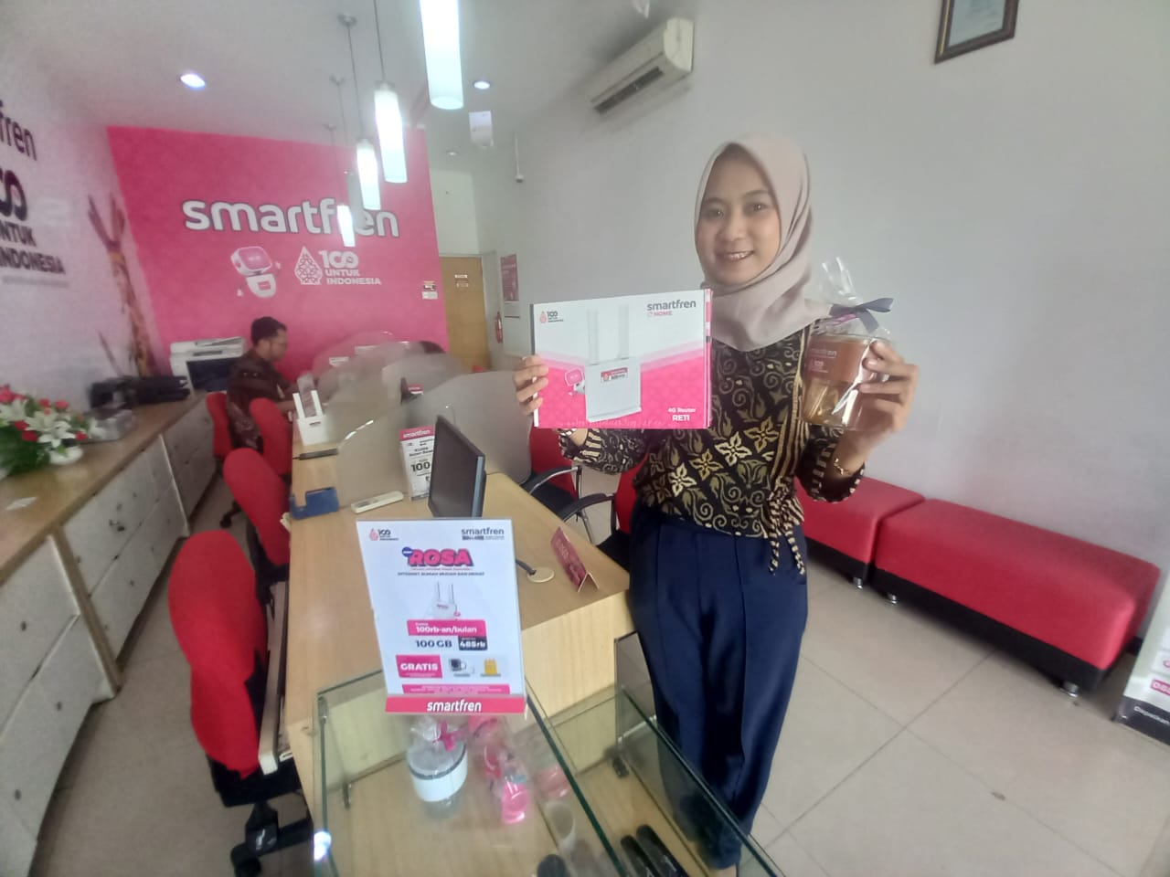 Kuota 100GB Plus Home Router Hanya Rp 385 Ribu dari Smartfren